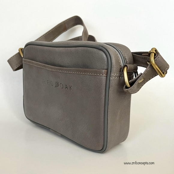 ***Brand New*** Genuine Leather cross body bag Grey has dye marks/overrun - Picture 1 of 7